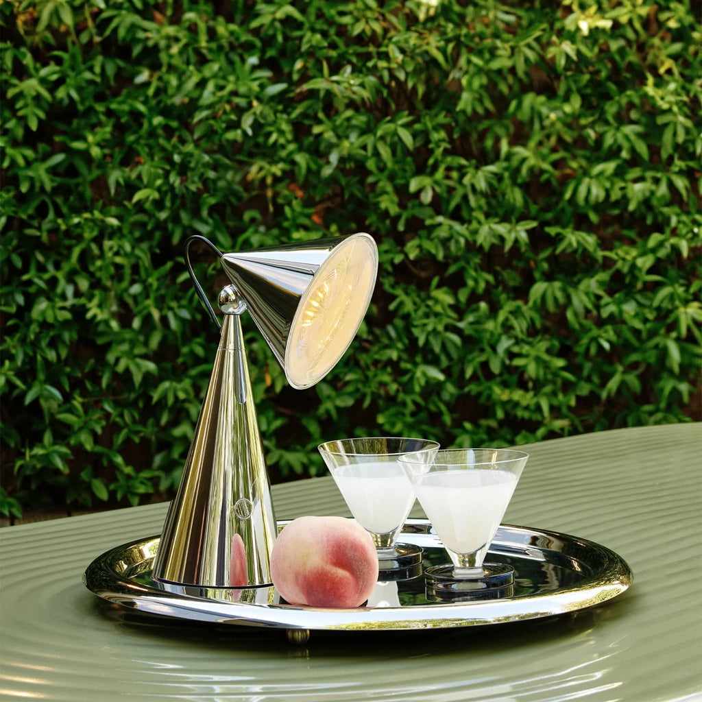 Pose Portable Lamp